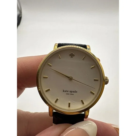 Kate Spade New York Metro Watch 0260 Gold Tone Black White Stripe Leather Band - Picture 6 of 11